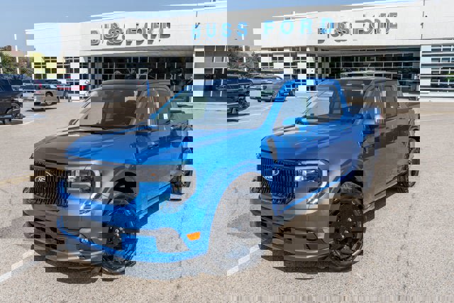 New 2025 Ford Maverick Lobo