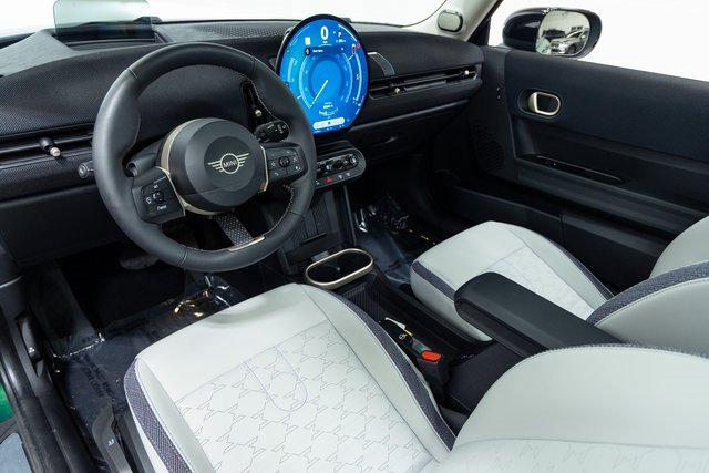 Used 2025 MINI Cooper S image 22