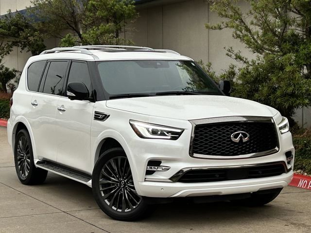 Used 2024 INFINITI QX80 Sensory AWD/4WD image 2