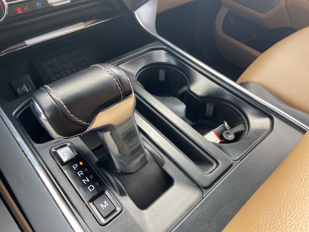 Used 2023 Ford F150 Lariat w/ Equipment Group 502A High image 16