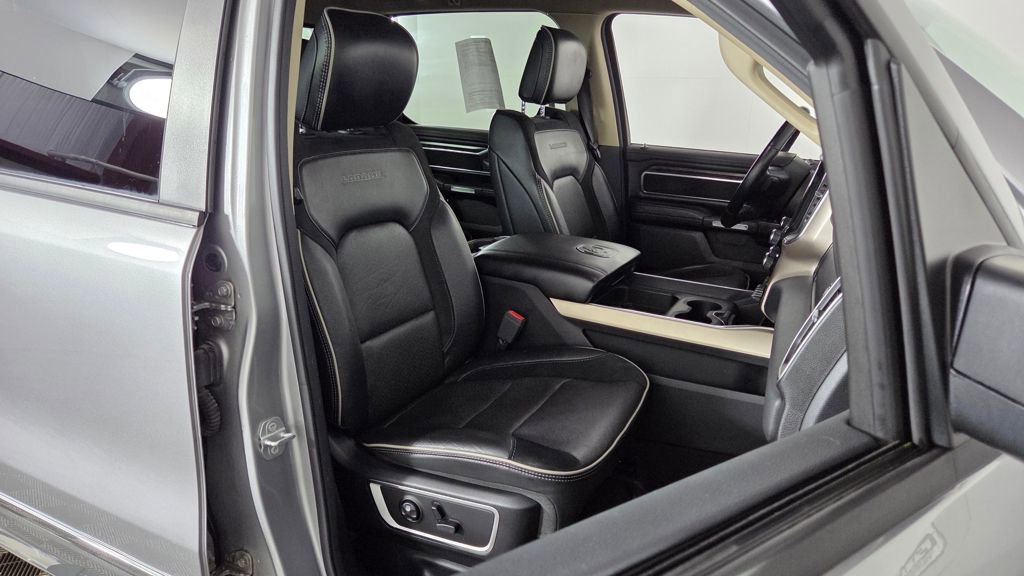 Used 2019 RAM 1500 Laramie image 34