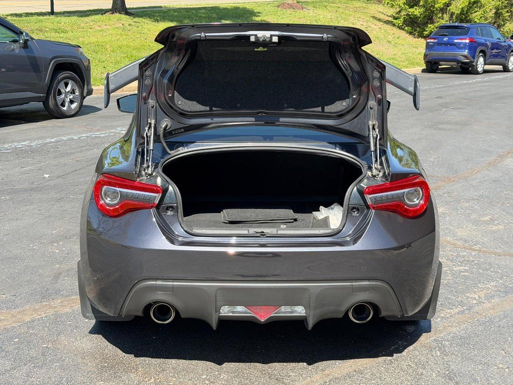 Used 2018 Subaru BRZ Premium image 4