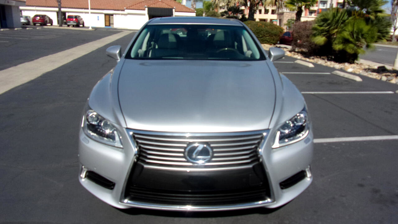Used 2013 Lexus LS 460 w/ Comfort Pkg image 15