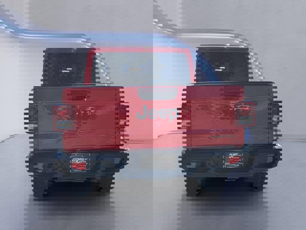 New 2025 Jeep Gladiator Sport image 6