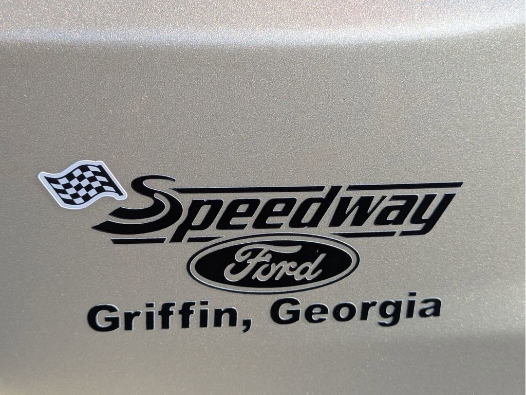 Used 2012 Jeep Grand Cherokee Laredo w/ Laredo E Group image 9