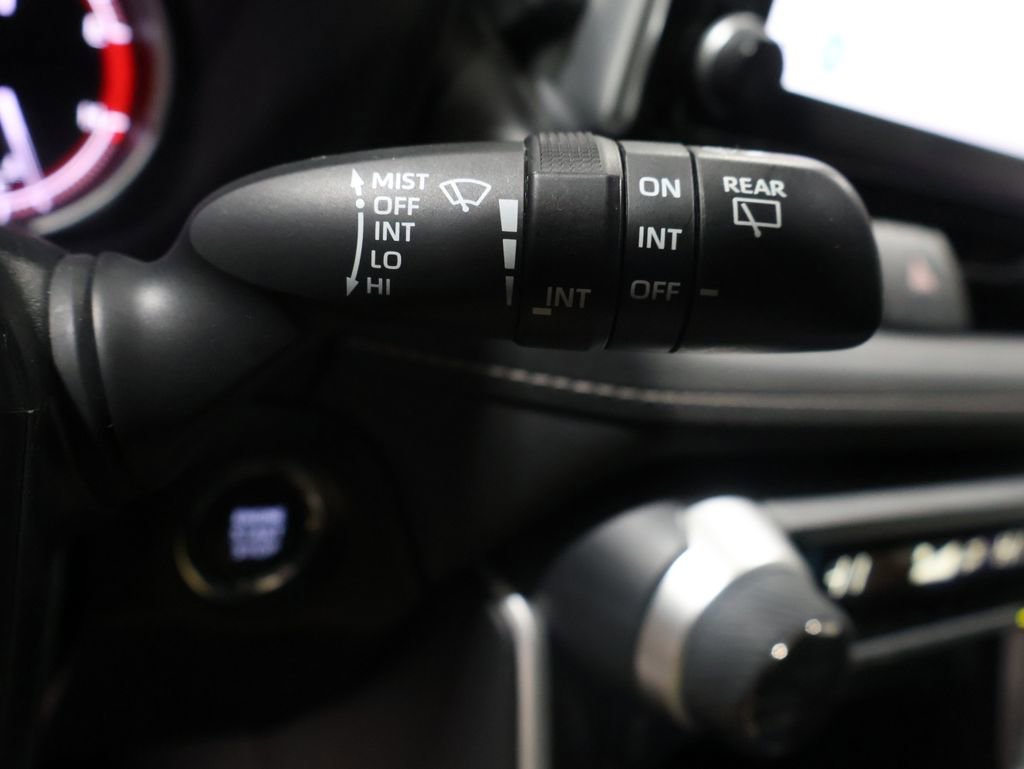 Used 2023 Toyota RAV4 XLE image 37