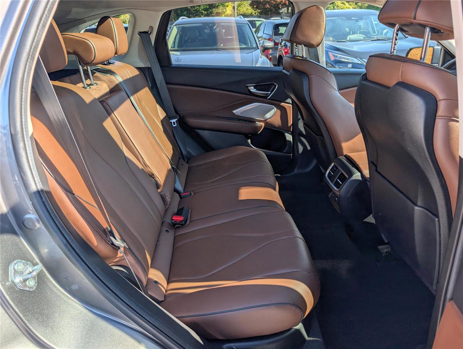 Used 2024 Acura RDX SH-AWD w/ Advance Package image 12