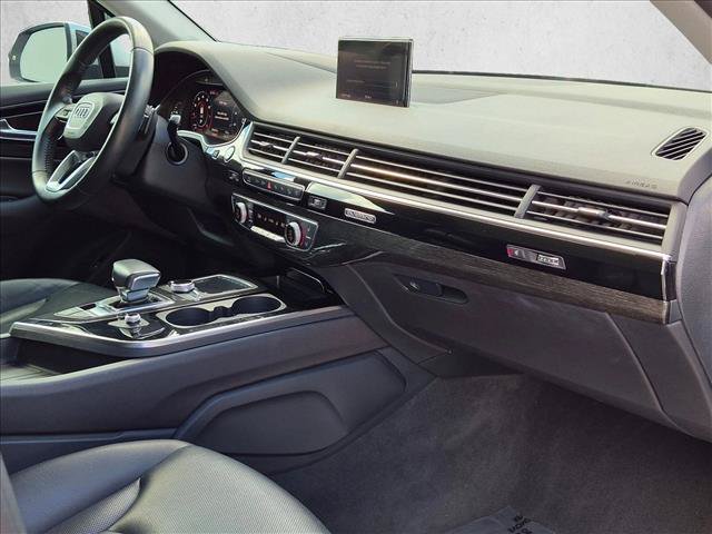 Used 2019 Audi Q7 3.0T Prestige AWD/4WD image 21