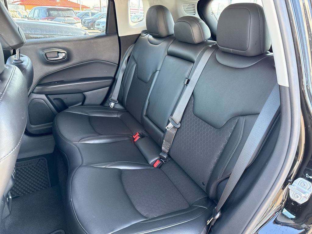 Used 2020 Jeep Compass Latitude image 22