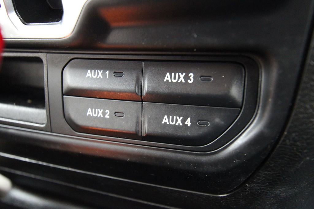 Used 2021 Jeep Wrangler Unlimited Sport image 26