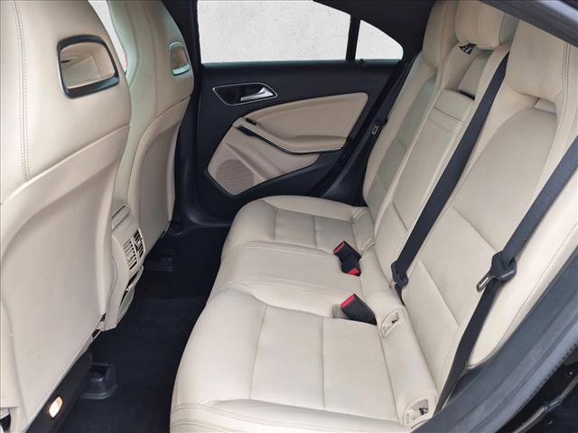 Used 2019 Mercedes-Benz CLA 250 image 16