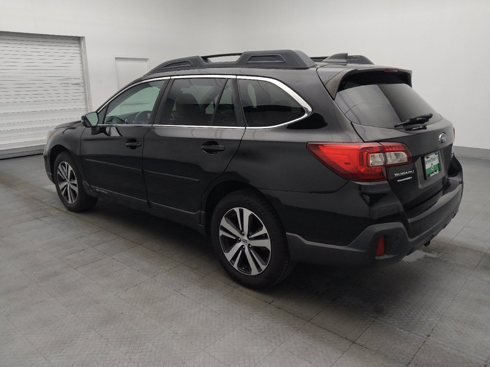 Used 2019 Subaru Outback 3.6R Limited AWD/4WD image 3