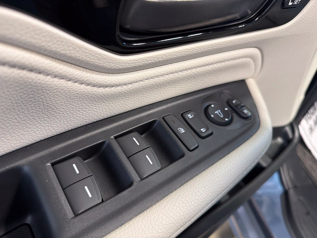 New 2027 Honda Odyssey Touring image 16