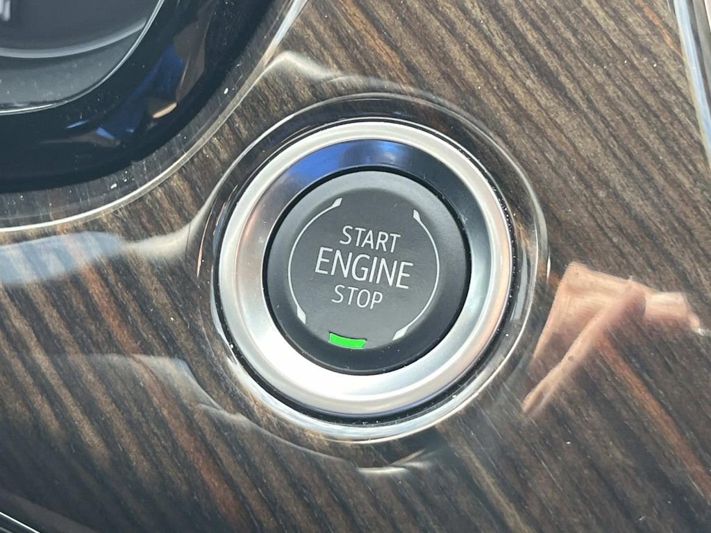 Certified 2025 Cadillac XT6 Premium Luxury w/ Platinum Package image 39