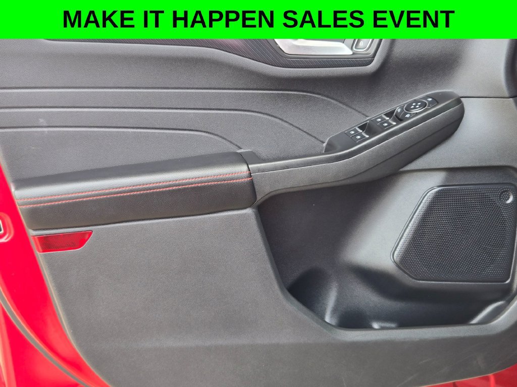 Used 2023 Ford Escape ST-Line w/ Tech Pack #1 AWD/4WD image 11