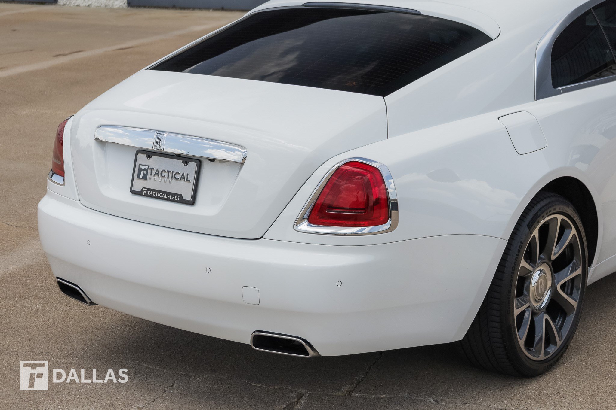 Used 2019 Rolls-Royce Wraith RWD image 16