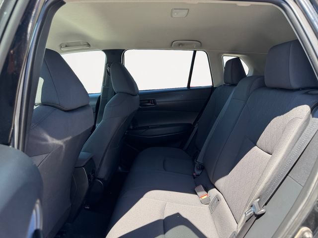 Certified 2023 Toyota Corolla Cross LE FWD image 11