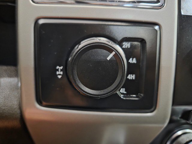 Used 2015 Ford F150 King Ranch w/ Equipment Group 601A Luxury image 54