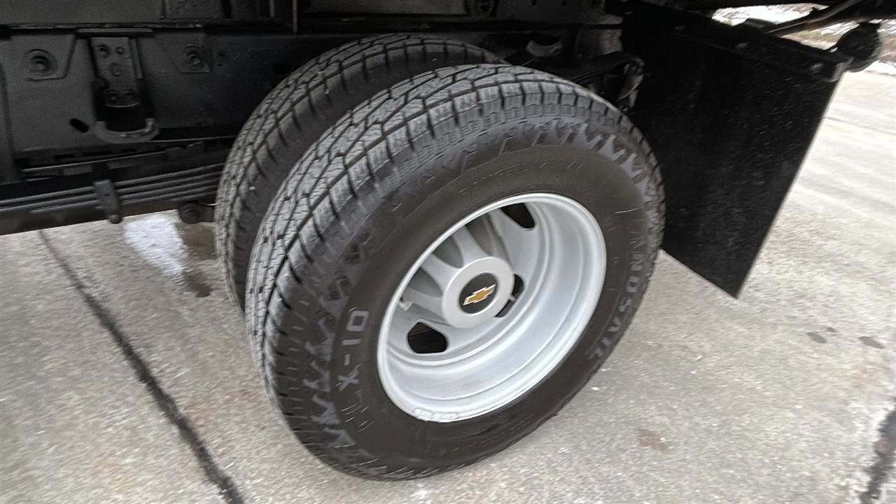 Used 2017 Chevrolet Silverado 3500 W/T w/ WT Convenience Package image 11