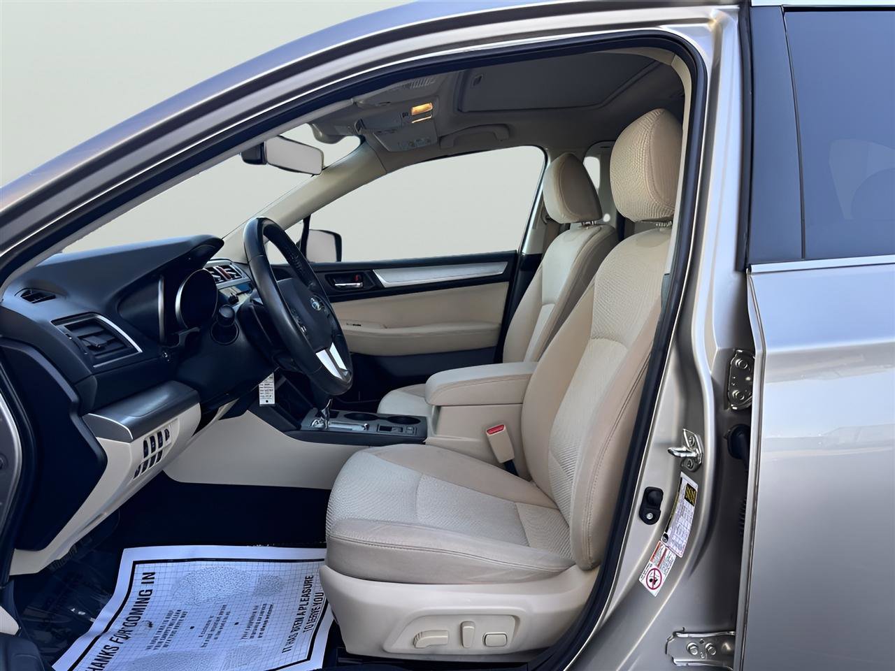 Used 2017 Subaru Outback 2.5i Premium AWD/4WD image 12