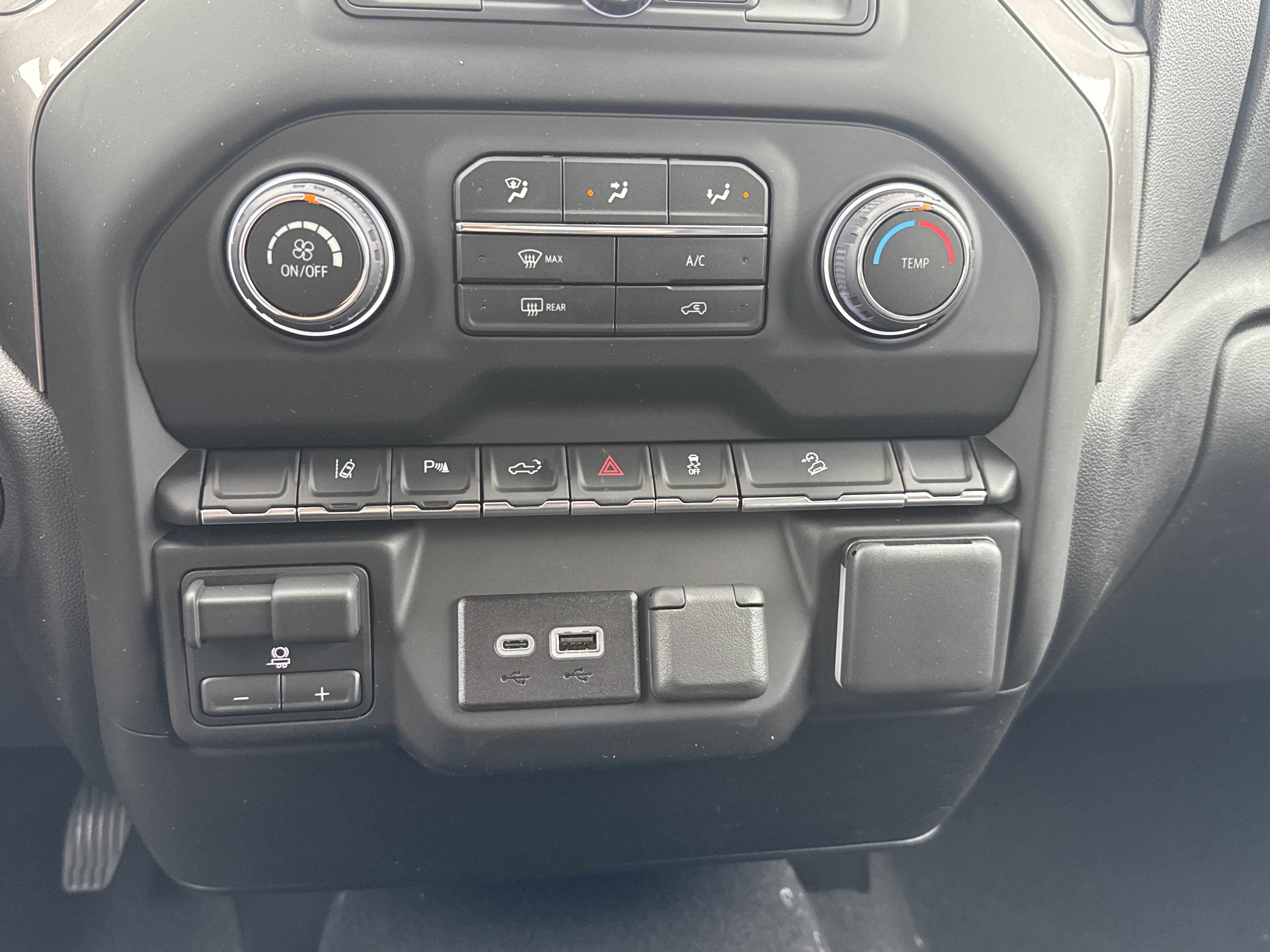 New 2026 Chevrolet Silverado 2500 Custom w/ Custom Value Package image 28