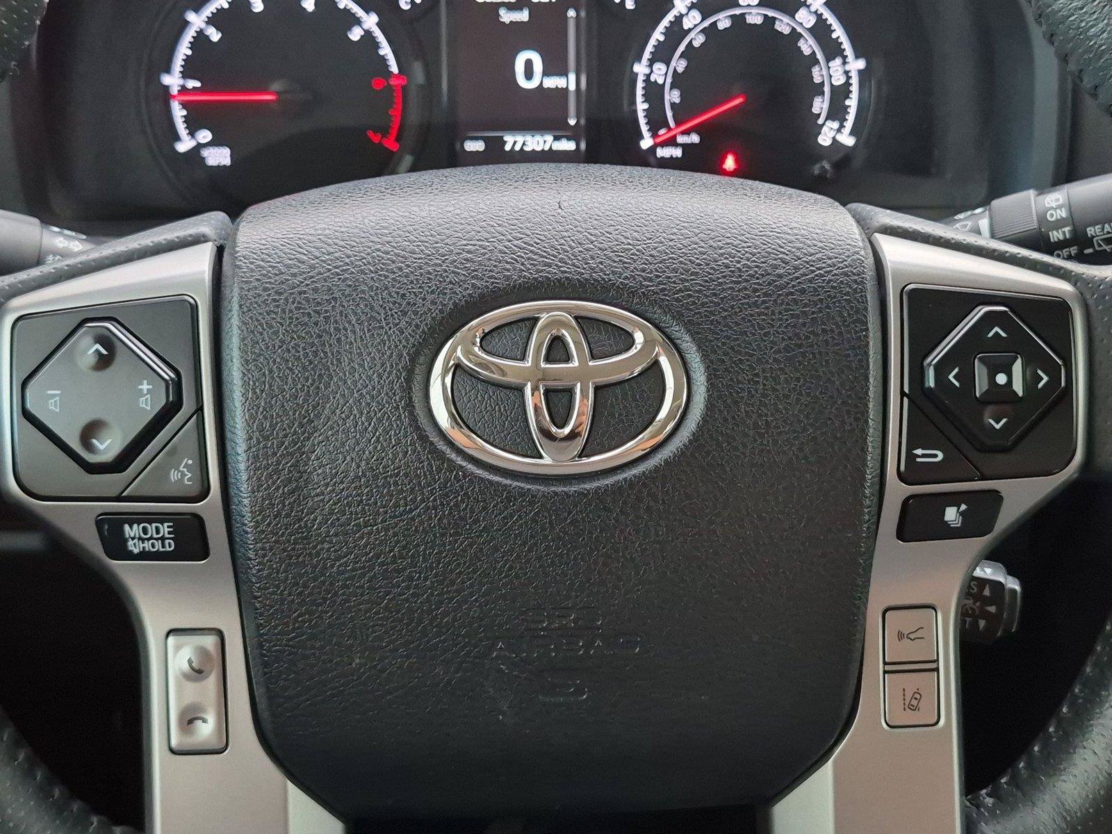 Used 2022 Toyota 4Runner SR5 Premium w/ Moonroof Package AWD/4WD image 17