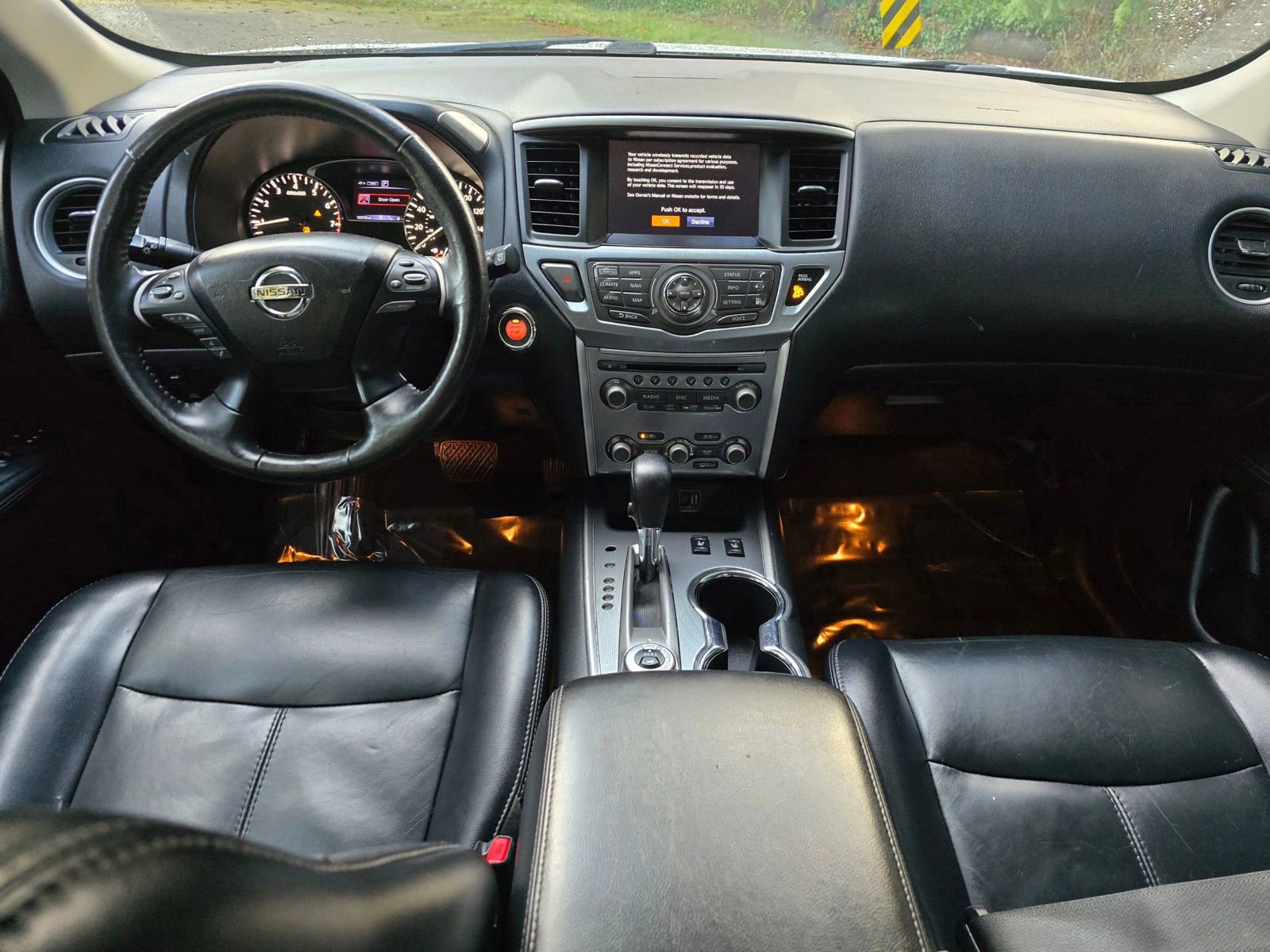 Used 2020 Nissan Pathfinder SL image 19