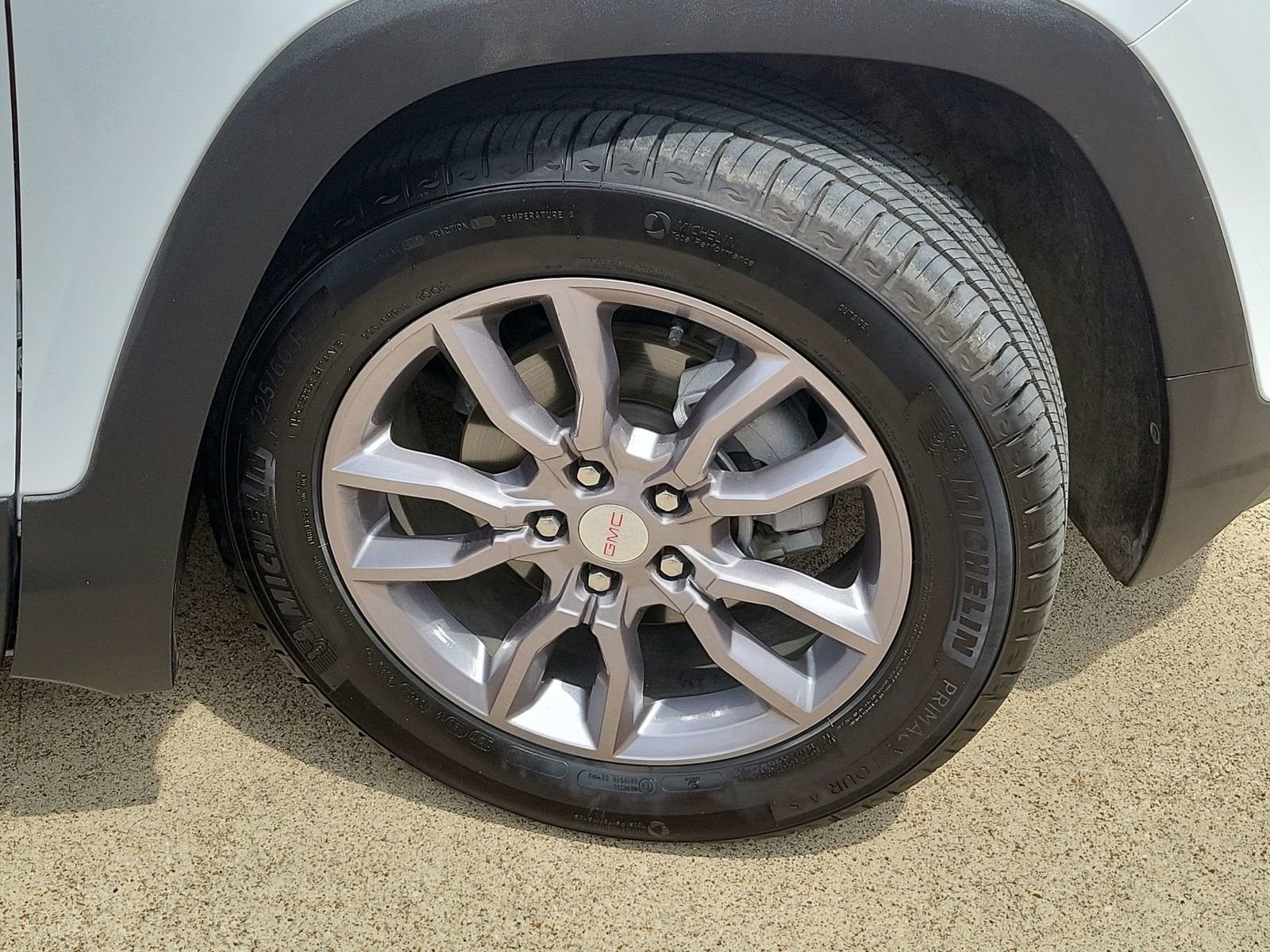 Certified 2023 GMC Terrain SLT image 31