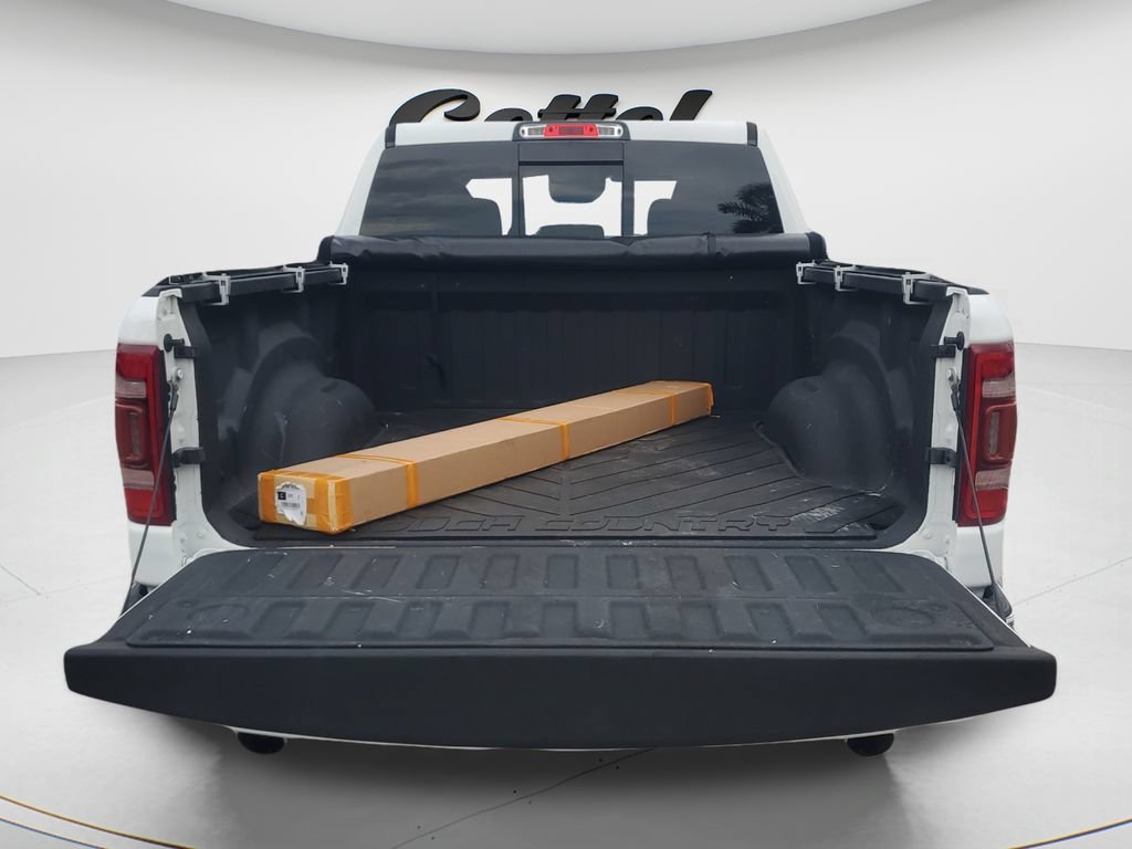 Used 2022 RAM 1500 Limited w/ Off-Road Group AWD/4WD image 9