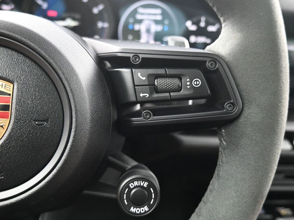 Used 2023 Porsche 911 Carrera 4 GTS image 12