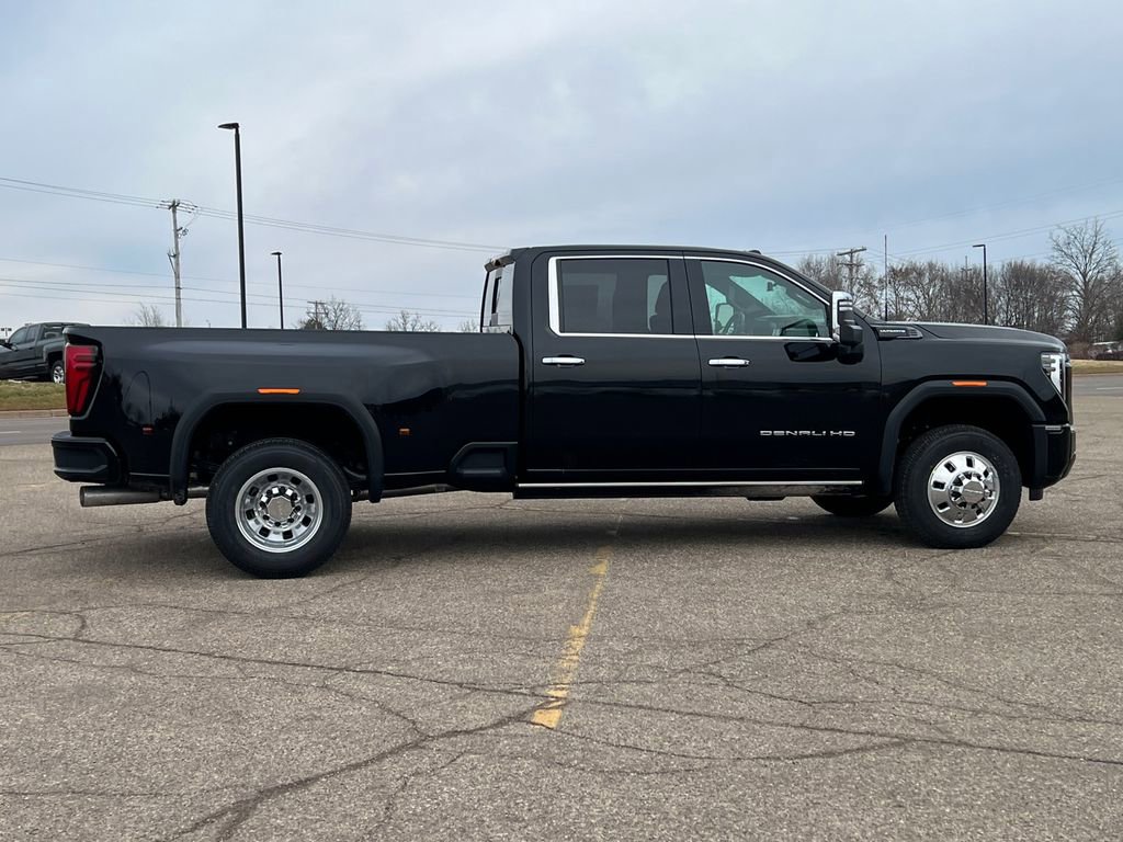 New 2026 GMC Sierra 3500 Denali Ultimate image 57
