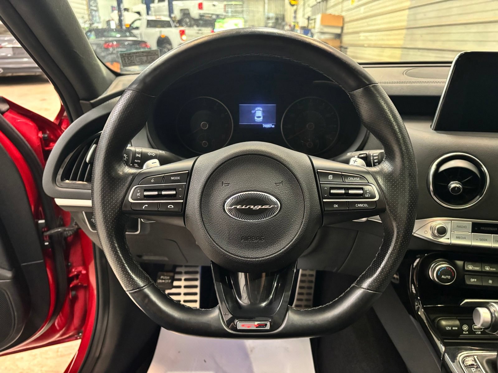 Used 2020 Kia Stinger GT-Line w/ Sun & Sound Package AWD/4WD image 13