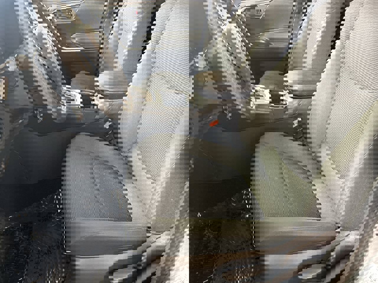 Used 2024 Toyota RAV4 LE image 20