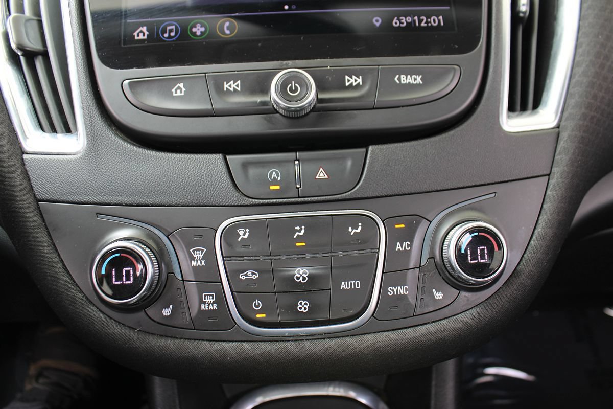 Used 2020 Chevrolet Malibu LT FWD image 31