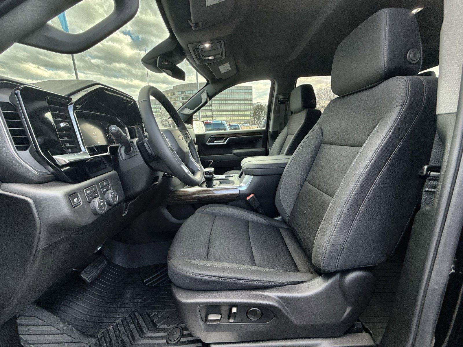 New 2026 Chevrolet Silverado 1500 LT image 13