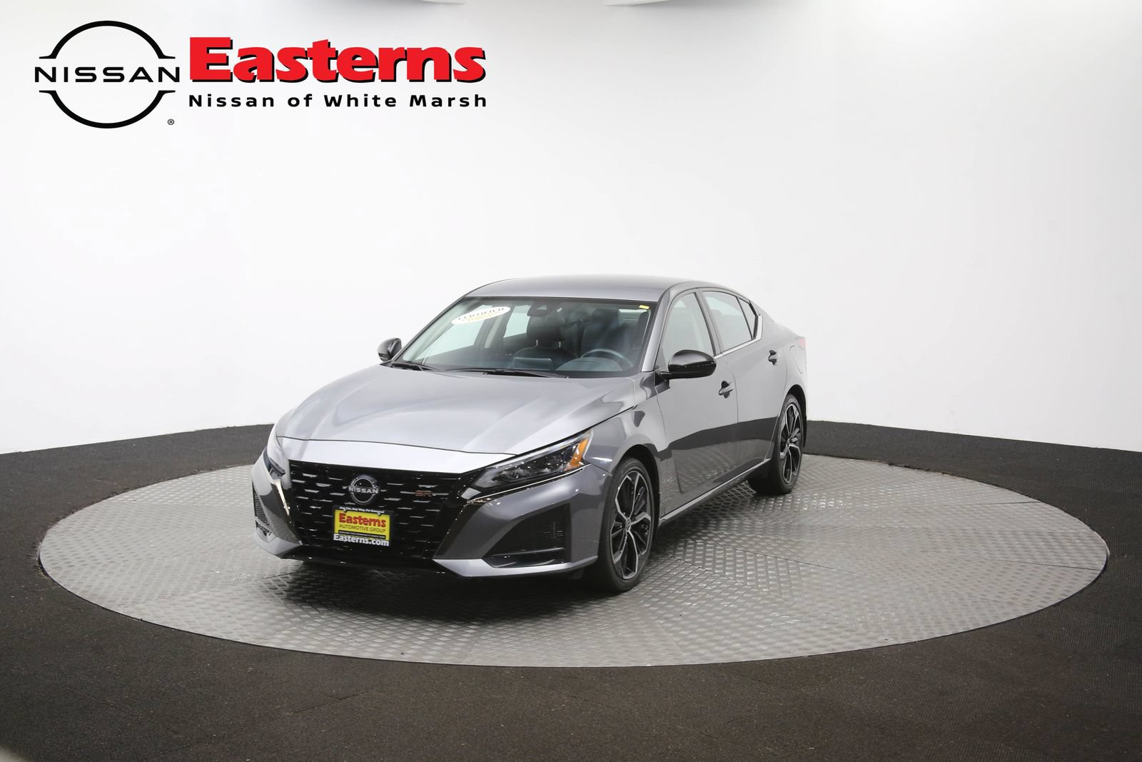 Used 2024 Nissan Altima 2.5 SR FWD image 48