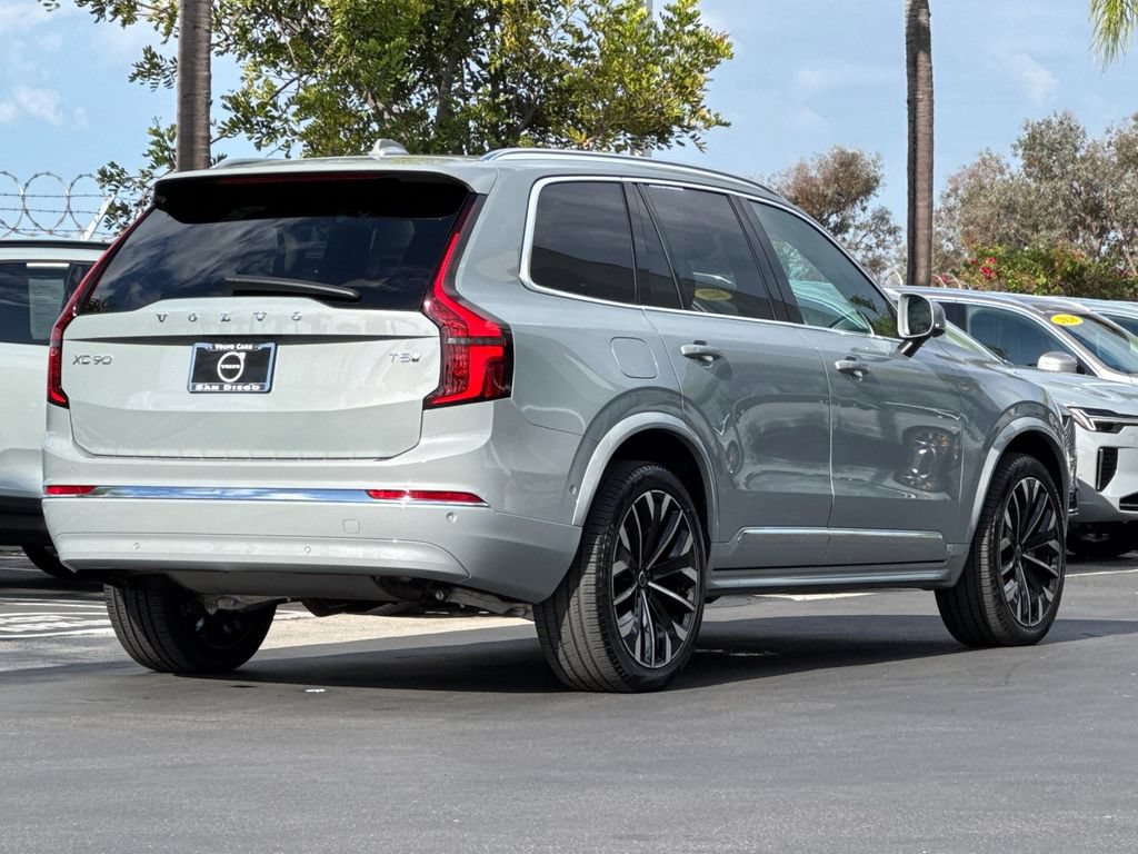 New 2026 Volvo XC90 T8 Plus w/ Protection Package Premier AWD/4WD image 5