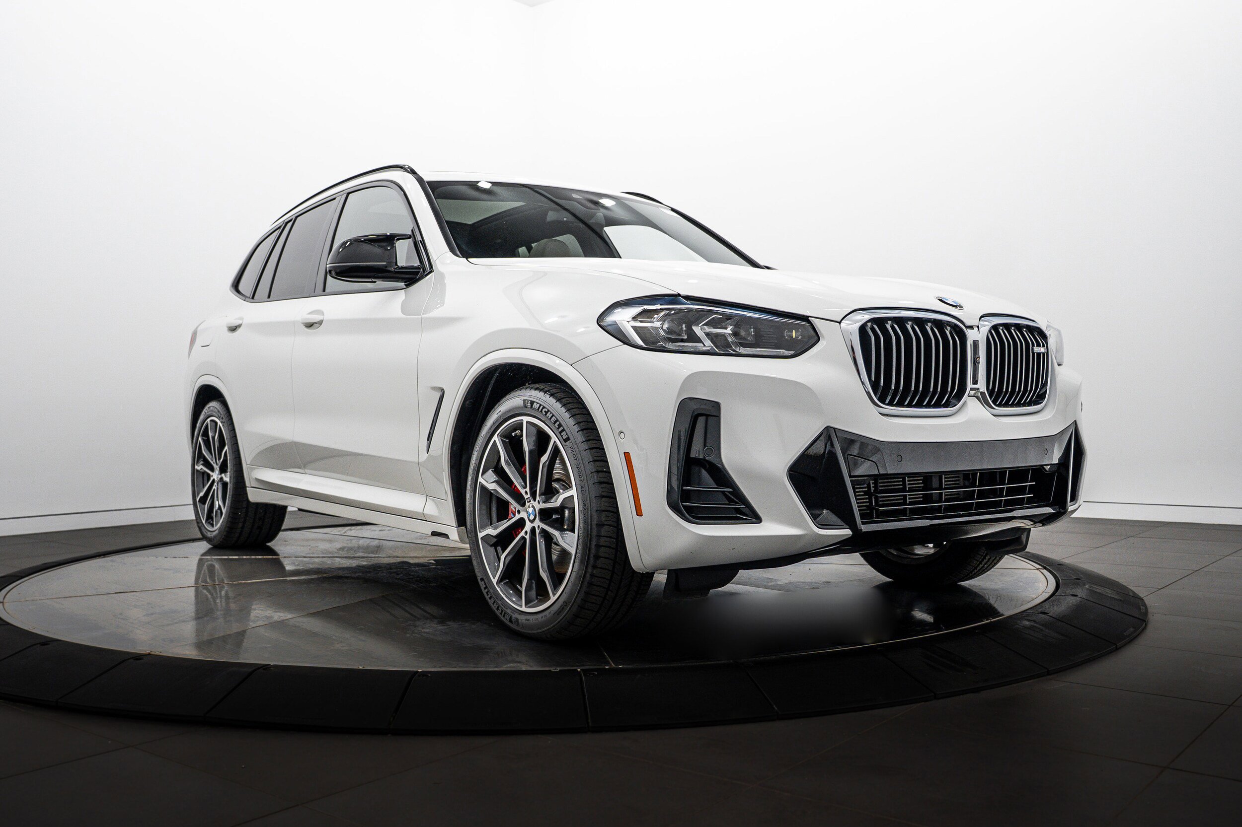 Used 2022 BMW X3 M40i w/ Premium Package AWD/4WD video 1