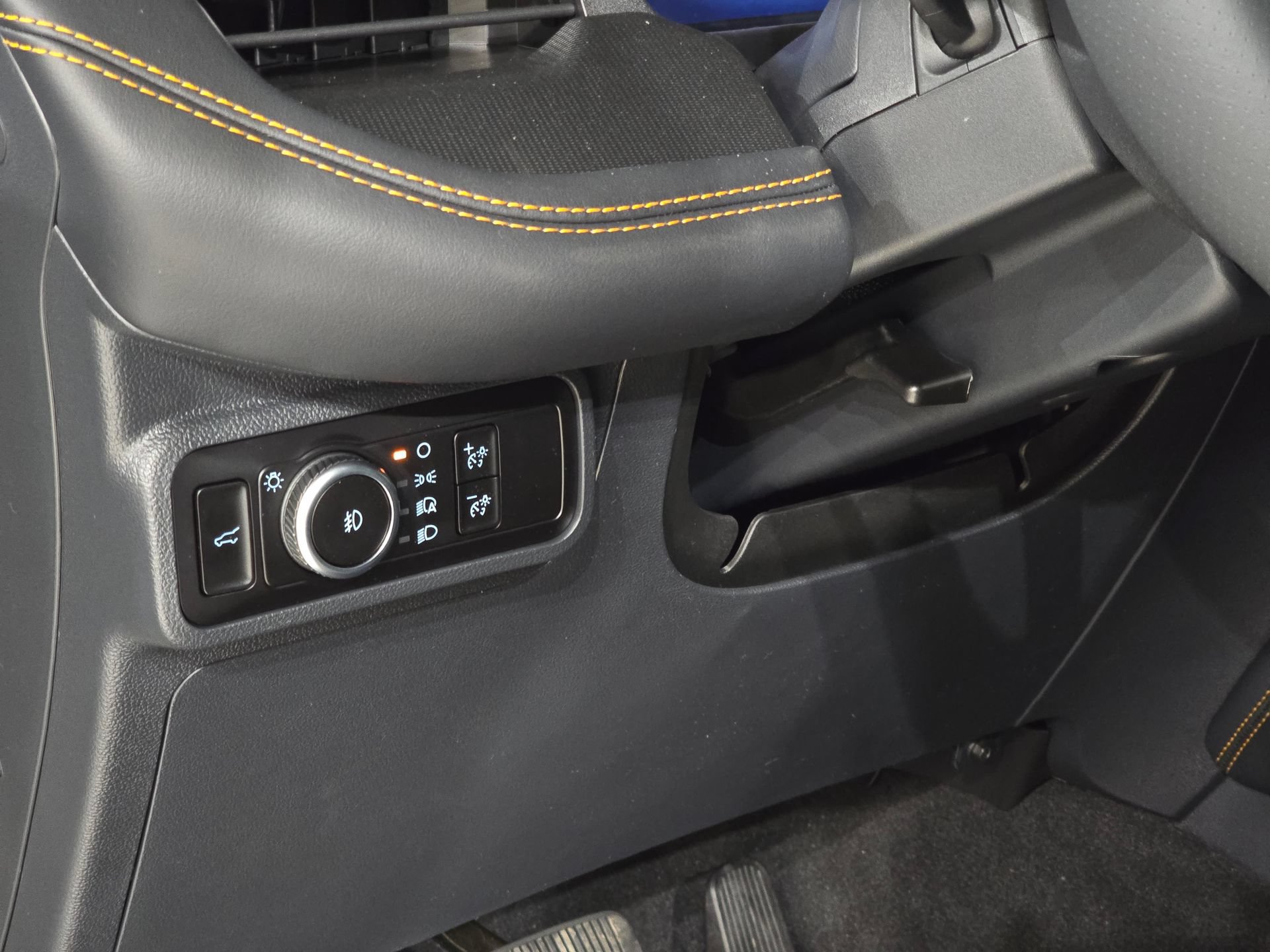 New 2026 Ford Explorer Tremor w/ Tremor Ultimate Package AWD/4WD image 23