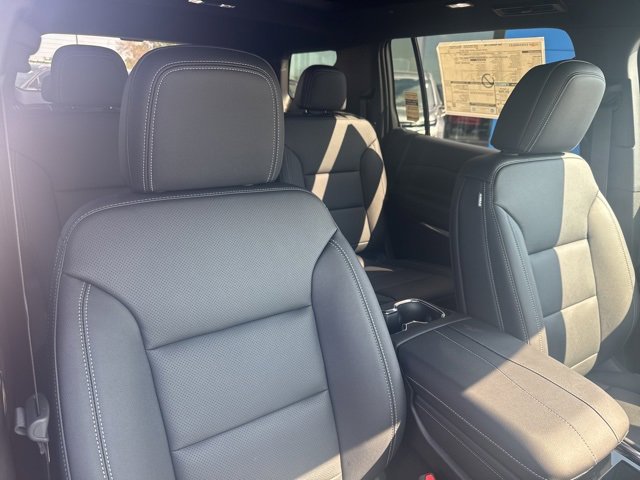 New 2026 Chevrolet Traverse LT image 14