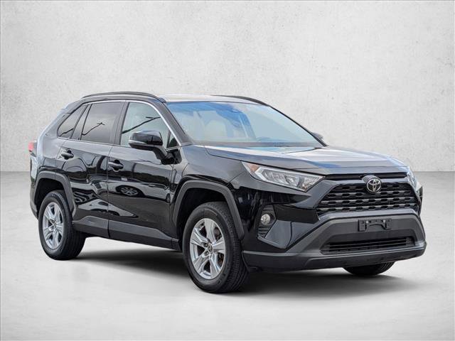 Used 2021 Toyota RAV4 XLE w/ Convenience Package AWD/4WD image 3