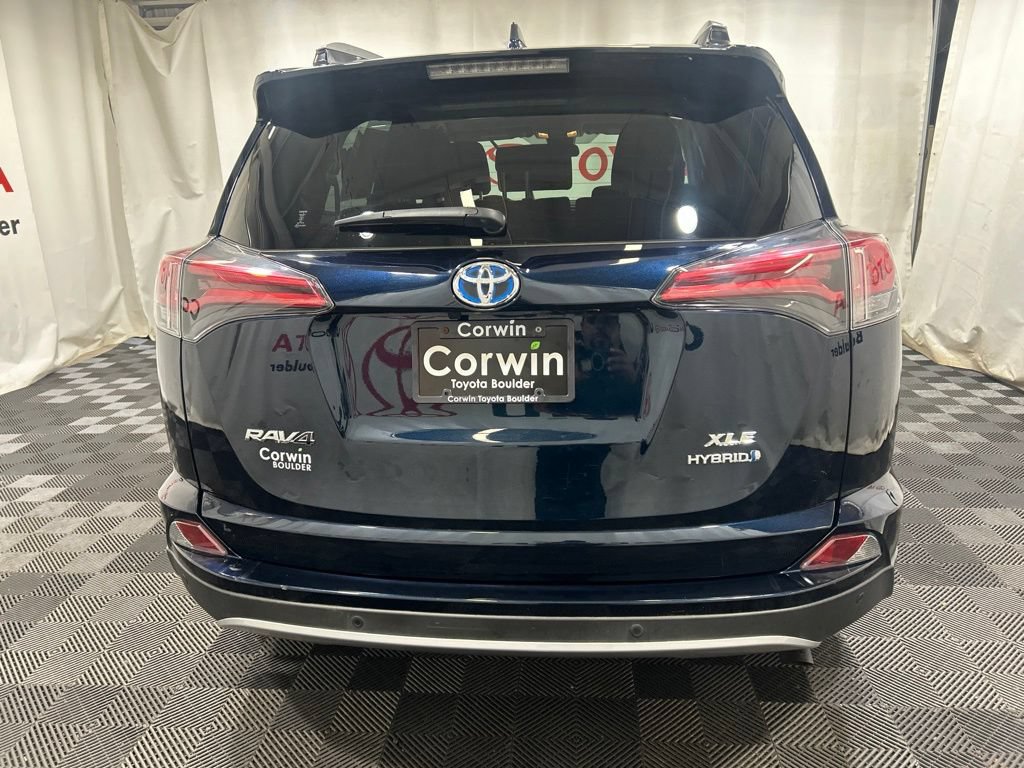 Used 2017 Toyota RAV4 XLE w/ Convenience Package AWD/4WD image 7