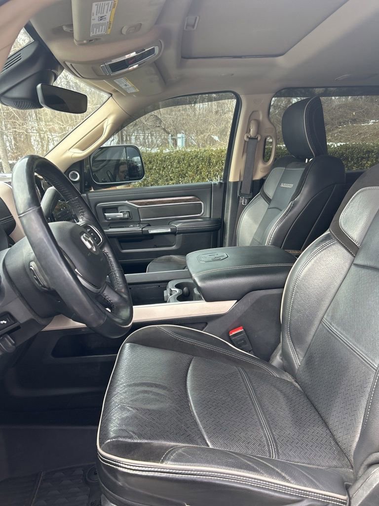 Used 2019 RAM 2500 Laramie image 26