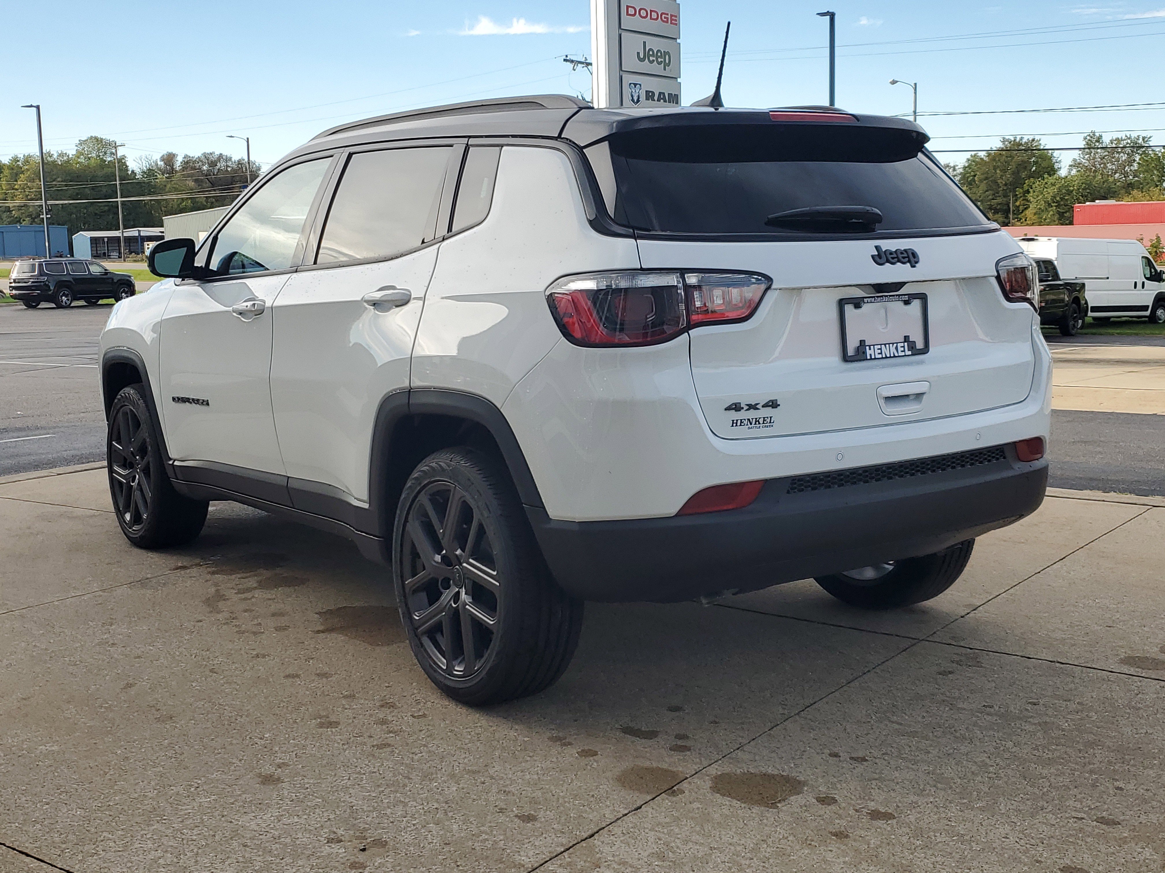 New 2026 Jeep Compass Limited image 3
