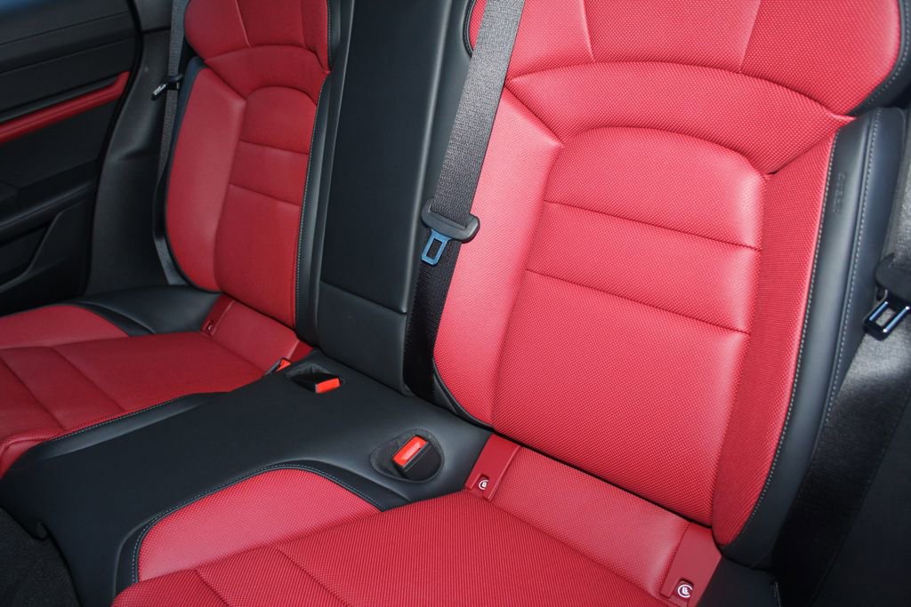 New 2026 Porsche Taycan 4S AWD/4WD image 22