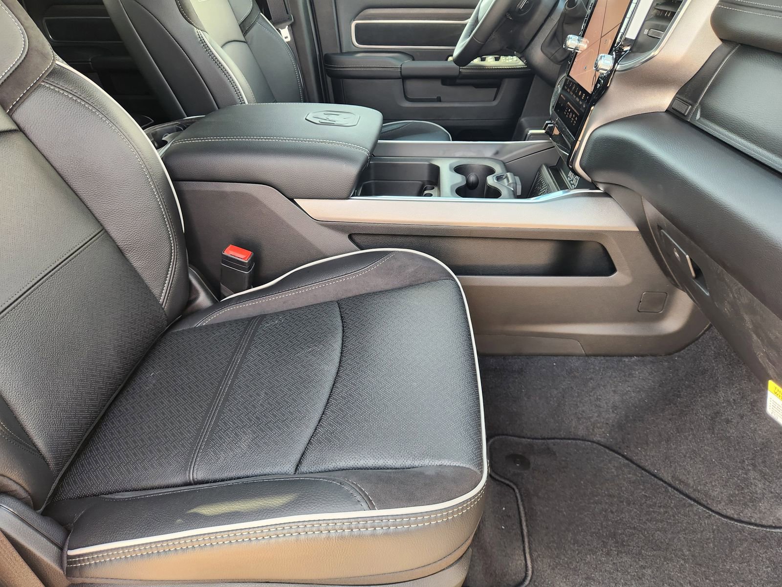 New 2026 RAM 3500 Laramie image 13