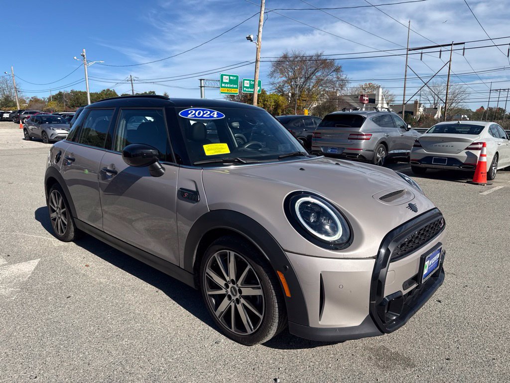 Used 2024 MINI Cooper S FWD image 4