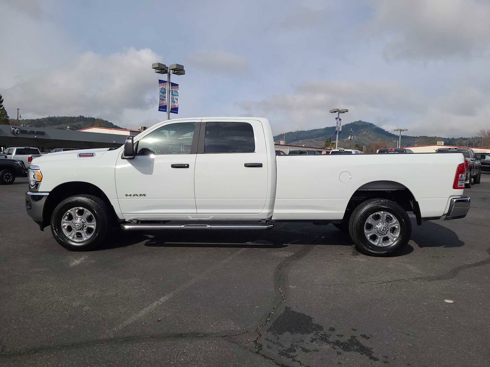 Used 2024 RAM 2500 Big Horn image 11