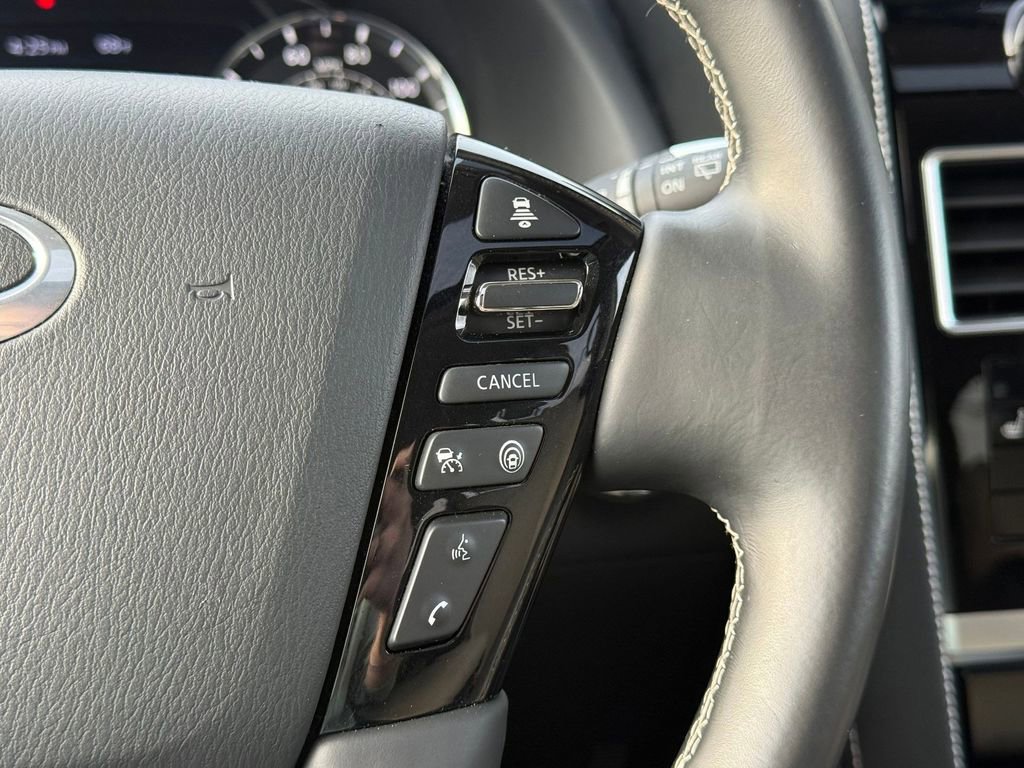 Used 2024 INFINITI QX80 Premium Select w/ Cargo Package image 16