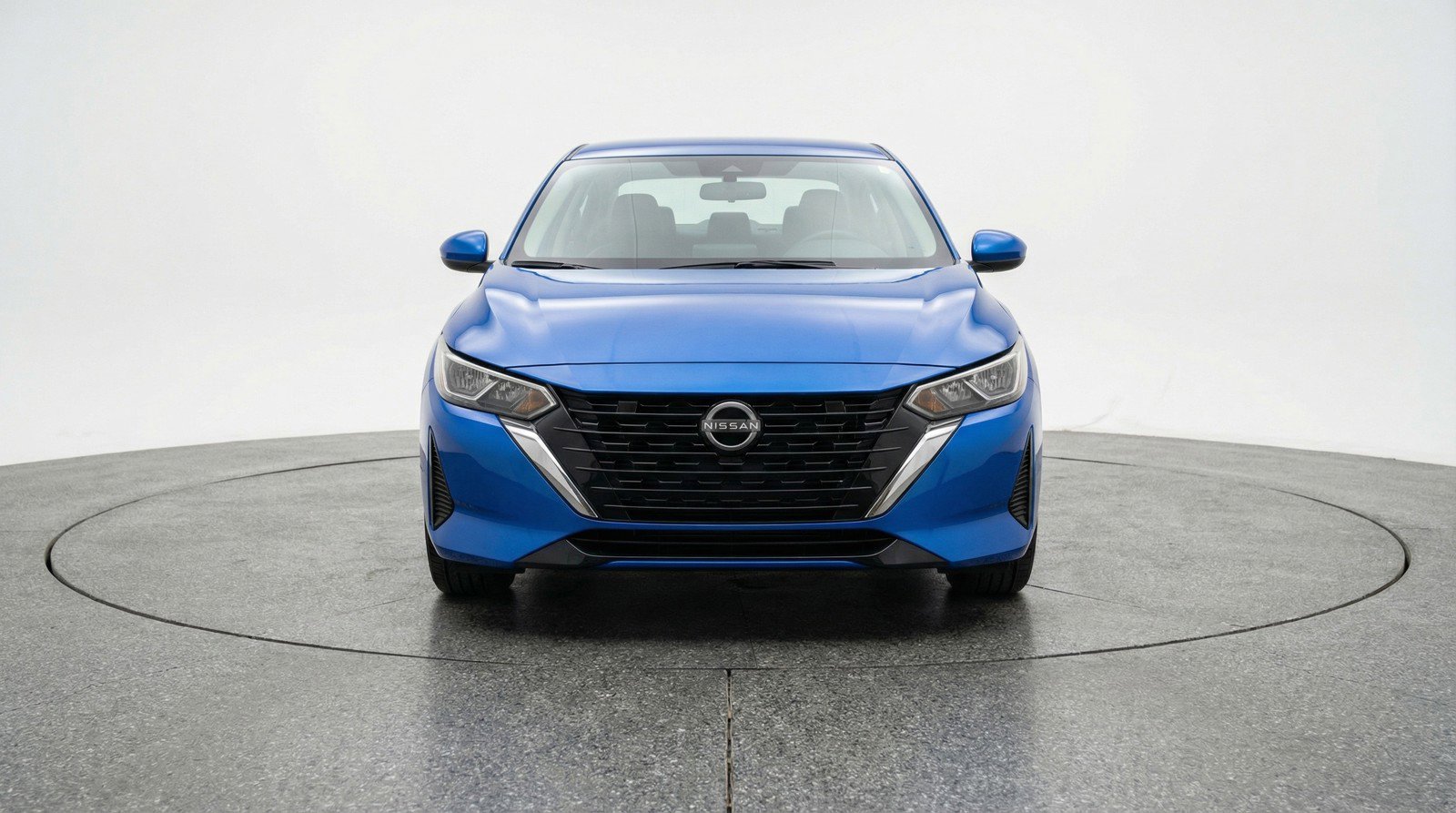 Used 2025 Nissan Sentra SV FWD image 2